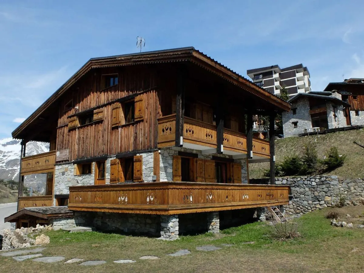 Appartement Renove Dans Chalet Savoyard - Proche Des Pistes, Balcon, Animaux Admis - Fr-1-502-355 티뉴 0*,